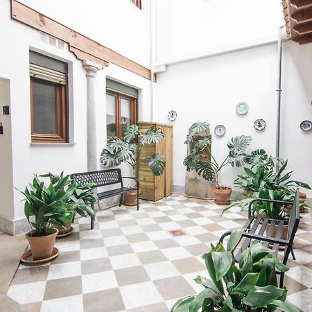 شقة Tuguest Plaza De Gracia غرناطة المظهر الخارجي الصورة