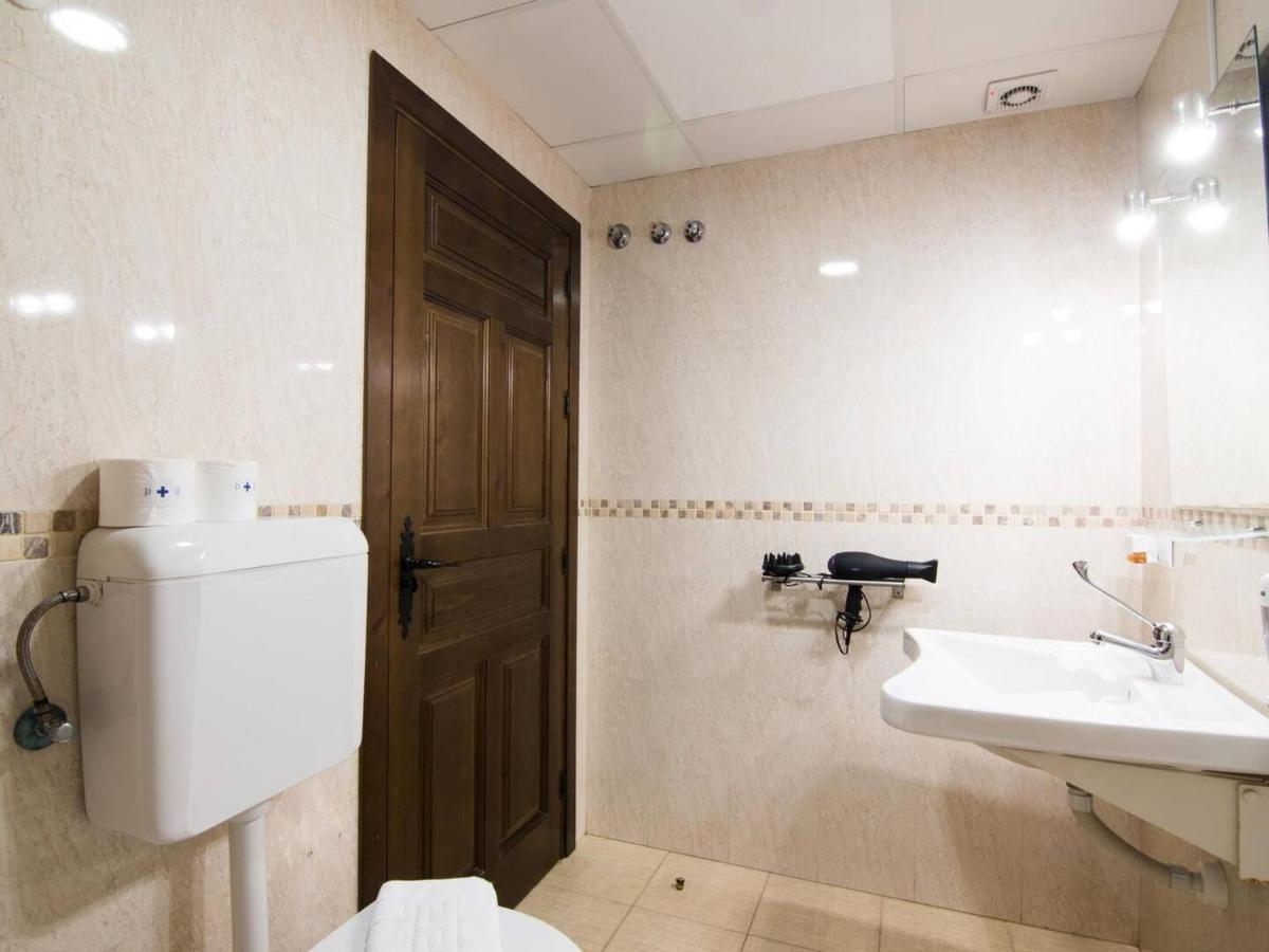 شقة Tuguest Plaza De Gracia غرناطة المظهر الخارجي الصورة